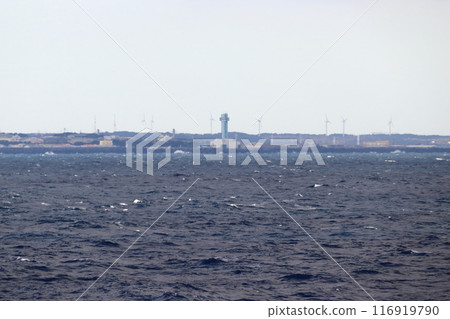 從太平洋看銫子港塔和風力發電 116919790