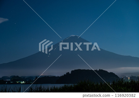 Mt. Fuji before dawn Mt. Fuji before dawn 116920382