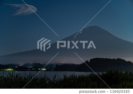 Mt. Fuji before dawn 116920385