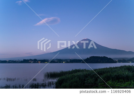 Mt. Fuji before dawn Mt. Fuji before dawn 116920406