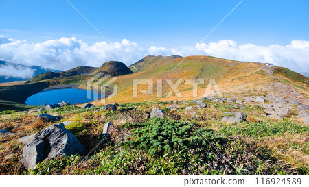 Climbing Mt. Chokai in autumn: Lake Chokai 116924589