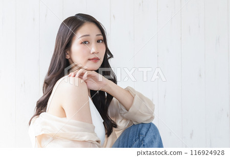 適合年輕女性的美容髮型 116924928