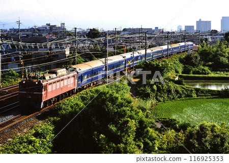 2006: EF8145 Blue Train Nihonkai No. 2 running on the Tokaido Main Line 116925353