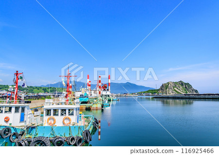 Samani Fishing Port and Cape Enrumu in Hidaka, Hokkaido 116925466
