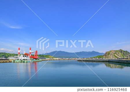 Samani Fishing Port and Cape Enrumu in Hidaka, Hokkaido Samani Fishing Port and Cape Enrumu in Hidaka, Hokkaido 116925468