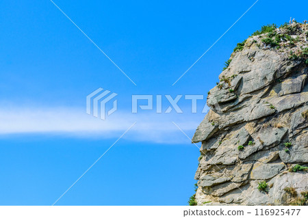 北海道日高市的薩馬尼漁港和恩魯穆岬 116925477