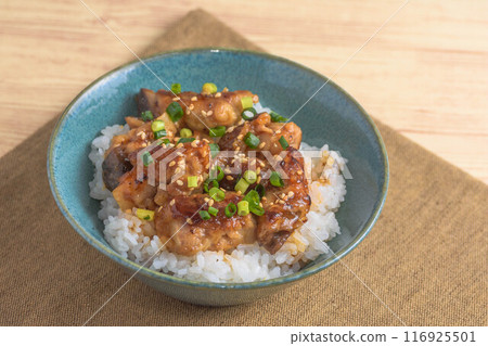 Pork teriyaki rice bowl Pork teriyaki rice bowl 116925501