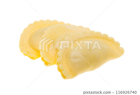 ravioli isolated 116926740