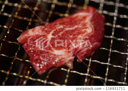 Roast meat 116931711