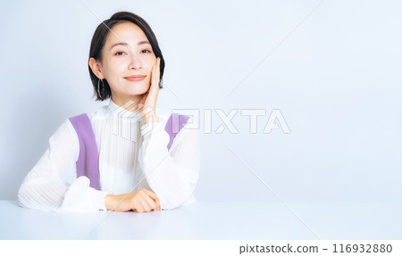 Beauty portrait of middle-aged woman 116932880