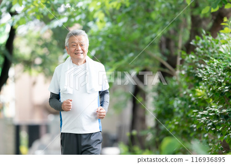 老人慢跑健康 116936895