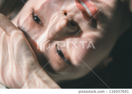 Watery skin 116937691