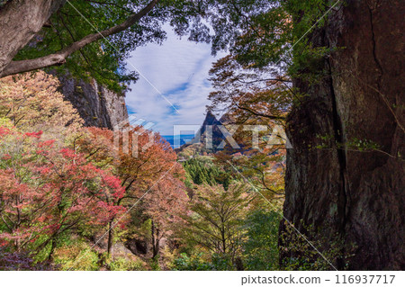 [群馬縣]妙義山紅葉季、關門之旅、第一關門附近 116937717