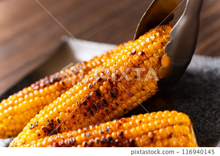 烤玉米 116940145