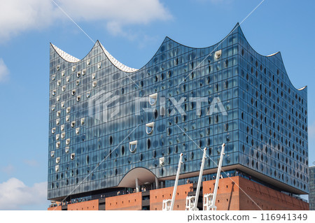 Modern building of Elbphilharmonie, a concert hall in the Hafen City. Hamburg, Germany 116941349