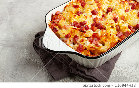 macaroni with cheese and bacon, baked, homemade, no people, macaroni with cheese and bacon, baked, homemade, no people, 116944438