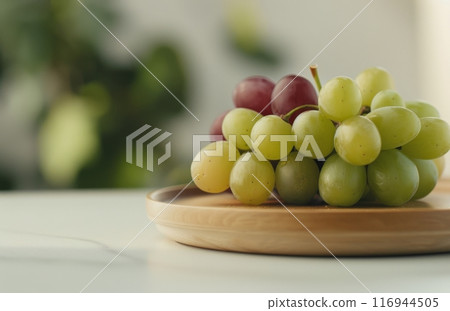 Green and Red Grapes on Wooden Tray 116944505