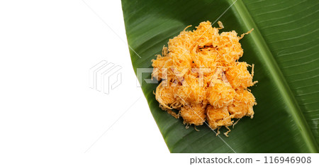 Thai crispy flossy sweet Eggs floss (Foi Thong Krob) 116946908