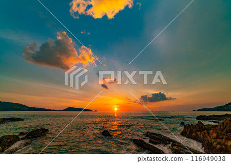 Nature landscape beautiful Light Sunset or sunrise over sea,Colorful clouds dramatic sky seascape,Amazing clouds in sunset sky background Nature landscape beautiful Light Sunset or sunrise over sea,Colorful clouds dramatic sky seascape,Amazing clouds in sunset sky background 116949038