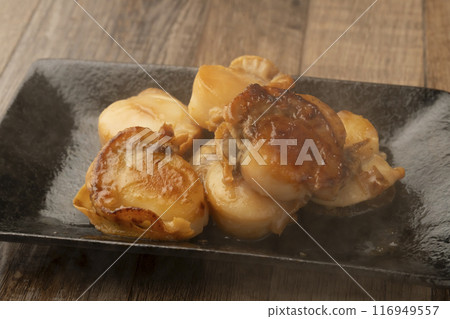 Scallops grilled with butter Scallops grilled with butter 116949557