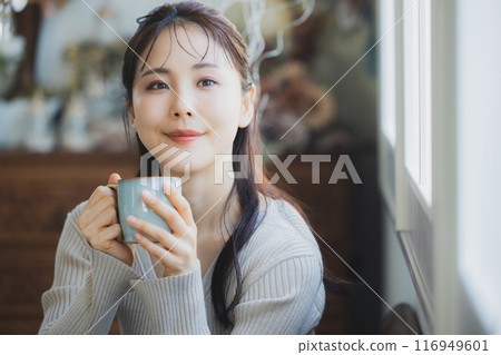 Antique interior and woman Antique interior and woman 116949601