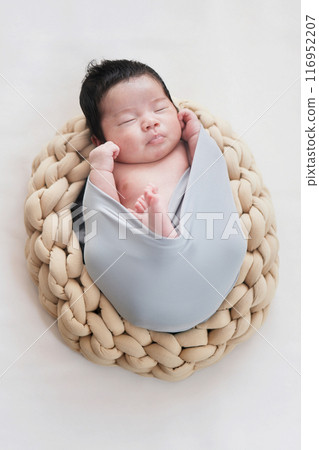 Newborn Newborn 116952207