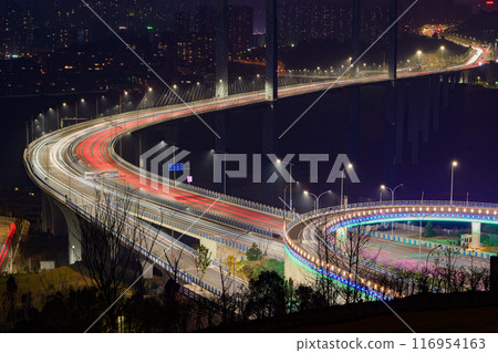Night view of Chongqing CaiJia Bridge 116954163