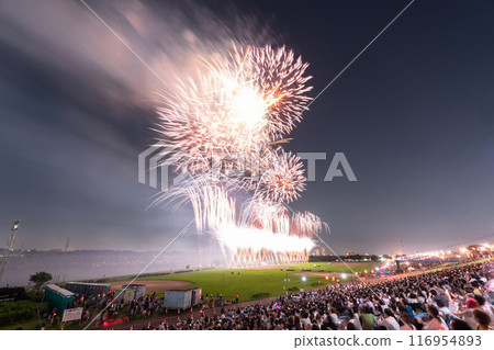 《Tokyo》Katsushika Fireworks Festival, Japanese Summer 《Tokyo》Katsushika Fireworks Festival, Japanese Summer 116954893