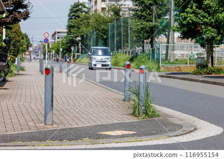 人行道上的行人保護柱 116955154