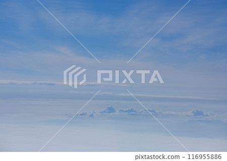 從飛機上看到的七月雲 116955886
