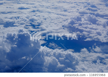 從飛機上看到的七月雲 116955968