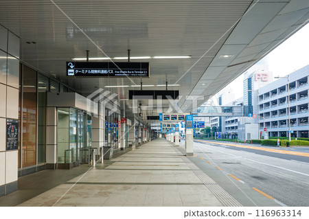 Haneda Airport, also known as Tokyo International Airport, Terminal 1 (Ota Ward, Tokyo) 116963314