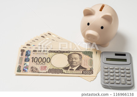 New 100,000 yen bill, piggy bank and calculator New 100,000 yen bill, piggy bank and calculator 116966138