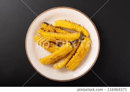Grilled corn with butter and soy sauce Grilled corn with butter and soy sauce 116968371