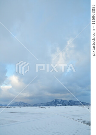 彌彥雪山、角田山（新潟縣） 116968883