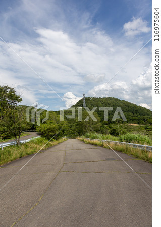 Uchiyama Ranch and Uchiyama Radio Relay Station, Saku City, Nagano Prefecture 116975604