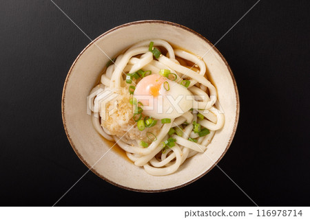 磨碎的熱蛋顏射烏龍麵 116978714