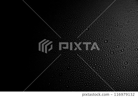 Black background_water drops Black background_water drops 116979132