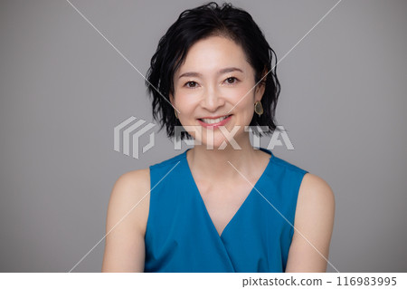 Beauty Women's portraits 116983995