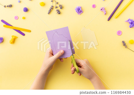 Paper ice cream craft for kids at home or kindergarten. Summer ideas. 116984430