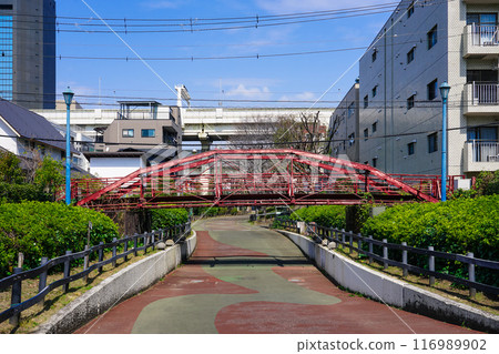 The first iron bridge built in Tokyo: Yawata Bridge, also known as the former Danjo Bridge (Koto Ward, Tokyo) The first iron bridge built in Tokyo: Yawata Bridge, also known as the former Danjo Bridge (Koto Ward, Tokyo) 116989902