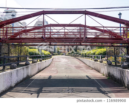 The first iron bridge built in Tokyo: Yawata Bridge, also known as the former Danjo Bridge (Koto Ward, Tokyo) The first iron bridge built in Tokyo: Yawata Bridge, also known as the former Danjo Bridge (Koto Ward, Tokyo) 116989908