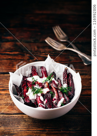 Baked beet with yogurt and dill 116992806