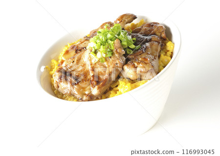Kijiyaki-don,Yakitori-don,Oyako-don,在白色背景下拍攝 Kijiyaki-don,Yakitori-don,Oyako-don,在白色背景下拍攝 116993045