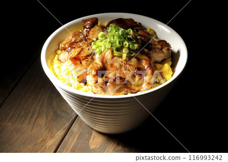Grilled pheasant rice bowl, Yakitori rice bowl, Oyako rice bowl 116993242