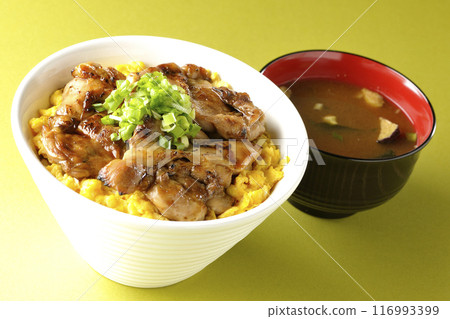 Grilled pheasant rice bowl, Yakitori rice bowl, Oyakodon rice bowl, Miso soup Grilled pheasant rice bowl, Yakitori rice bowl, Oyakodon rice bowl, Miso soup 116993399