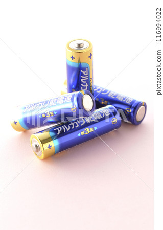 AA alkaline batteries AA alkaline batteries 116994022