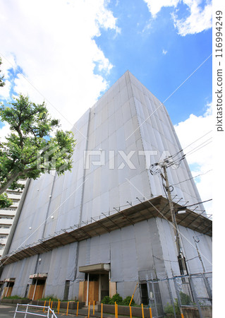 Large scale repair works of condominiums 116994249