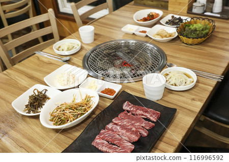 Korean bbq Grilled Boneless Galbi 116996592