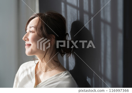 Beauty image: Window 116997366